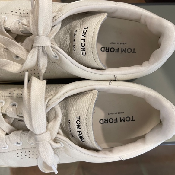 Tom Ford Men’s Off-White Warwick Sneakers - Picture 5 of 8